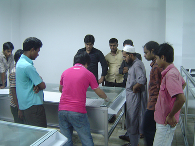 2011 Aug we installed solar panel manufacturing machine in Bangladesh(图2)