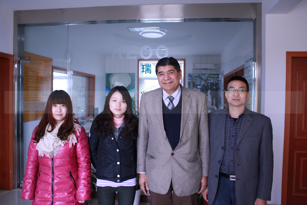 2012 Dec 25 Canada customer visited REOO Technology(图1)